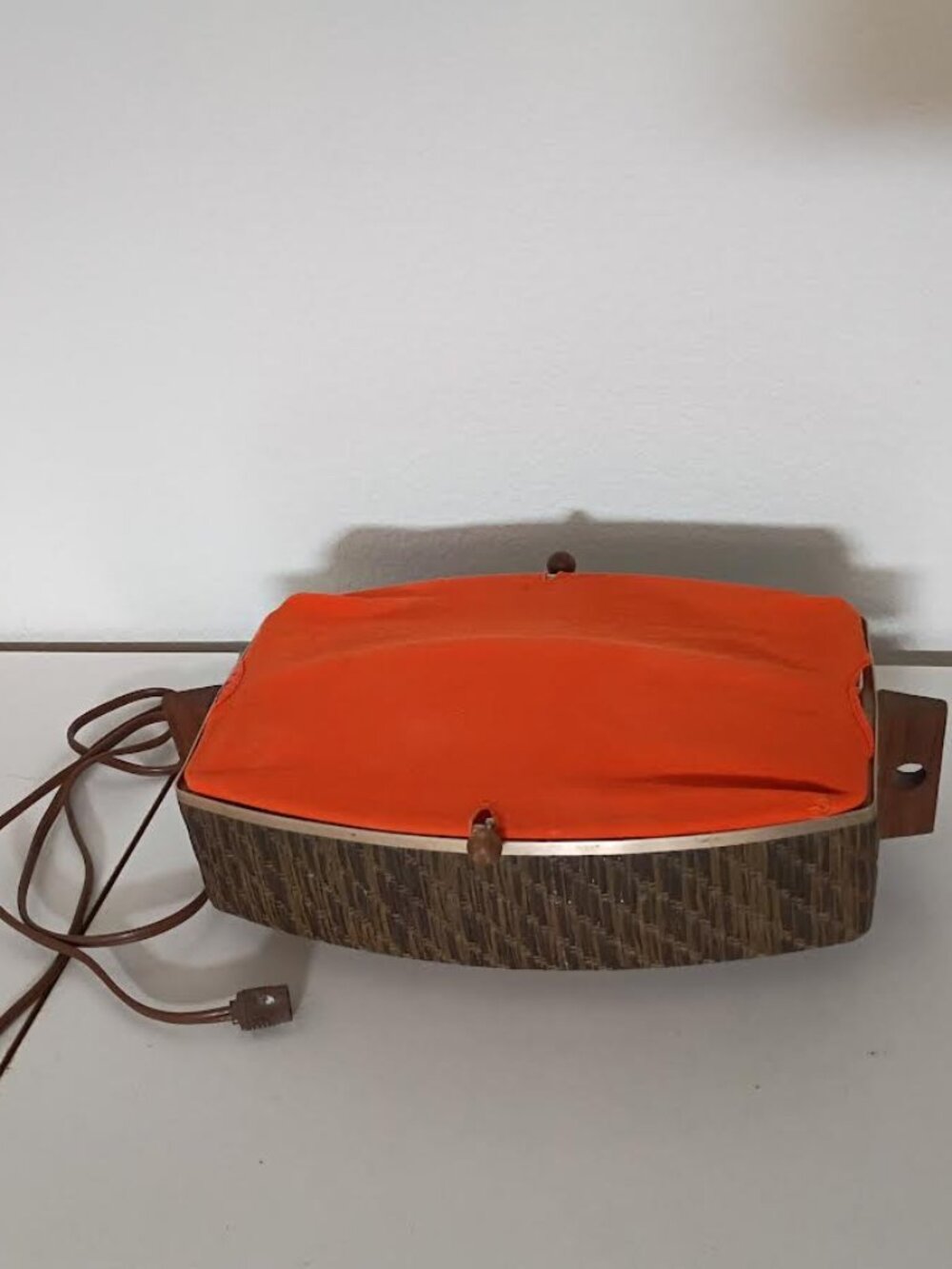 SALTON HOTRAY AUTOMATIC BUN WARMER BASKET ELECTRIC MODEL WB-5 ORANGE COVER WORKS